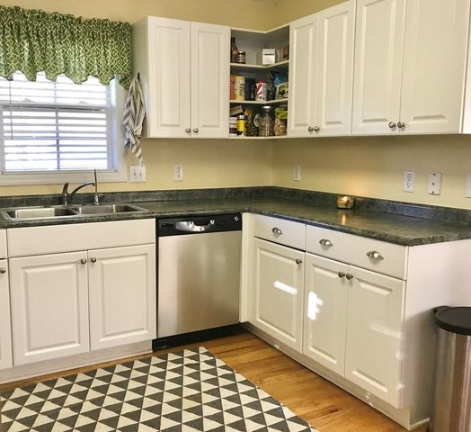 1357 Macon, Orangeburg, SC 29118