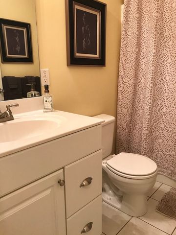 1357 Macon, Orangeburg, SC 29118