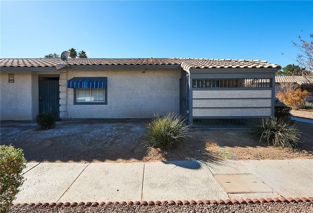 213 North Lamb Boulevard E, Las Vegas, NV 89110