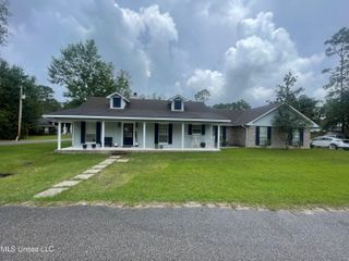 6530 Koula Drive, Diamondhead, MS 39525