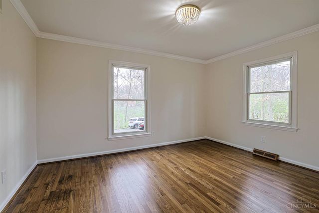 7811 Shawnee Run Road, Indian Hill, OH 45243