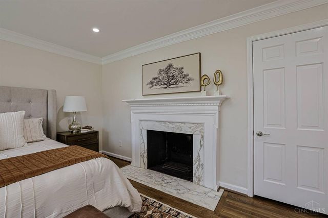 7811 Shawnee Run Road, Indian Hill, OH 45243