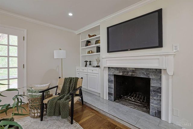 7811 Shawnee Run Road, Indian Hill, OH 45243