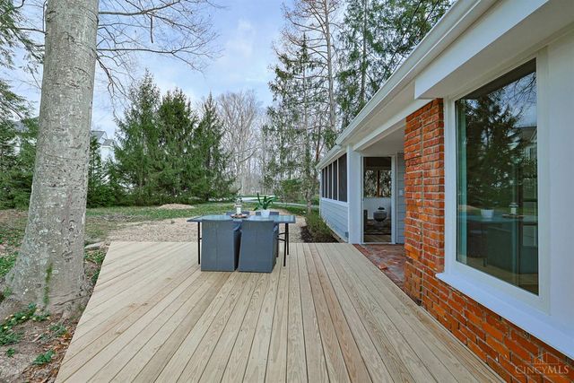 7811 Shawnee Run Road, Indian Hill, OH 45243