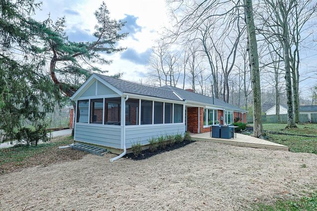 7811 Shawnee Run Road, Indian Hill, OH 45243