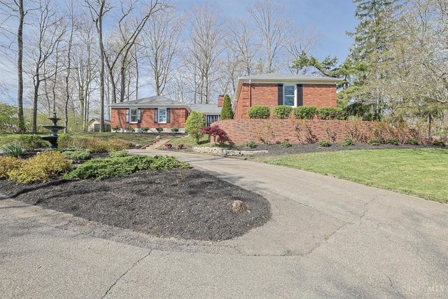 7811 Shawnee Run Road, Indian Hill, OH 45243