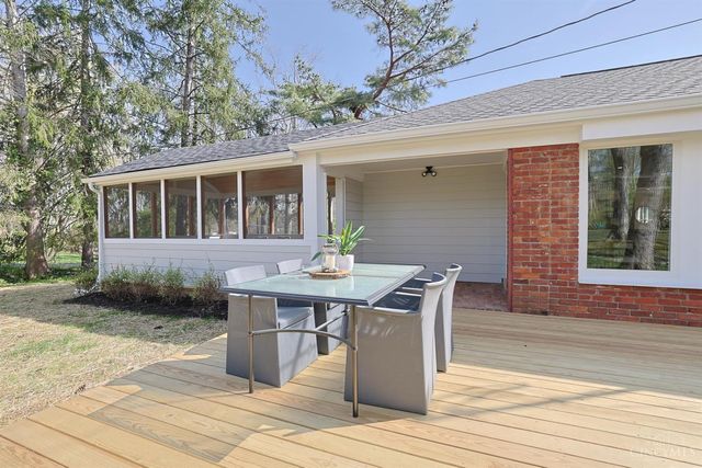 7811 Shawnee Run Road, Indian Hill, OH 45243