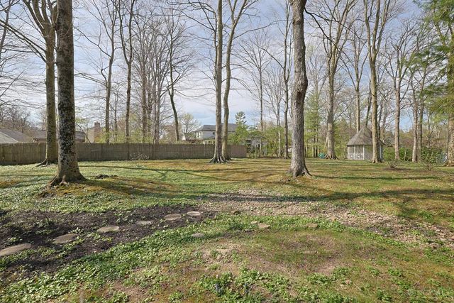 7811 Shawnee Run Road, Indian Hill, OH 45243
