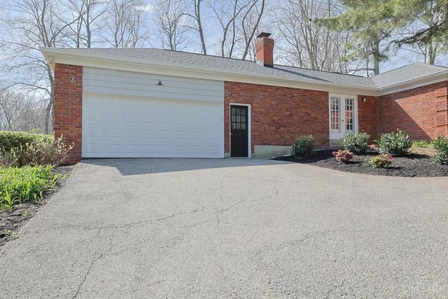 7811 Shawnee Run Road, Indian Hill, OH 45243