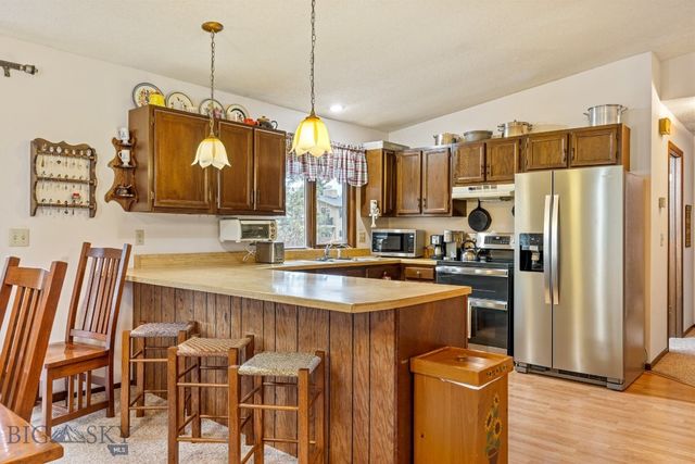 1210 S Cedarview Drive, Bozeman, MT 59715