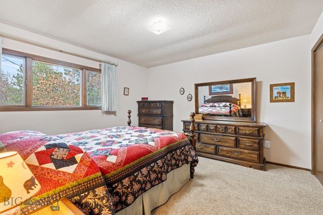 1210 S Cedarview Drive, Bozeman, MT 59715