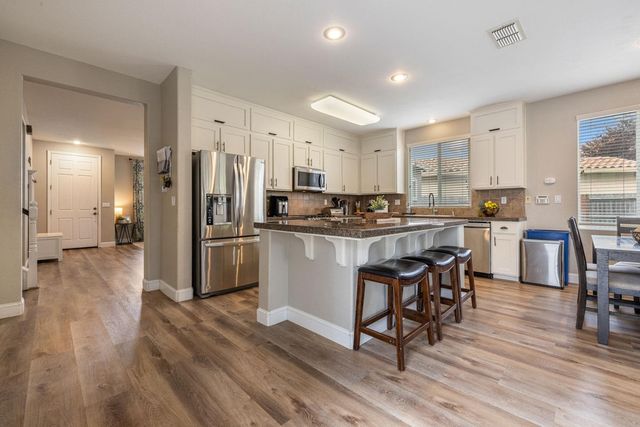 4130 Enclave Dr, Turlock, CA 95382