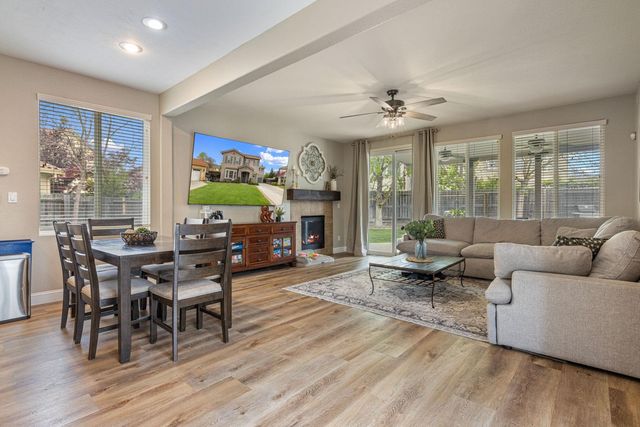 4130 Enclave Dr, Turlock, CA 95382