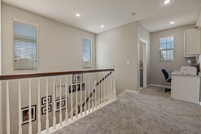 4130 Enclave Dr, Turlock, CA 95382