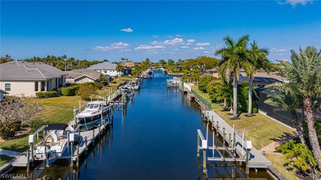 6777 Danah CT, Fort Myers, FL 33908