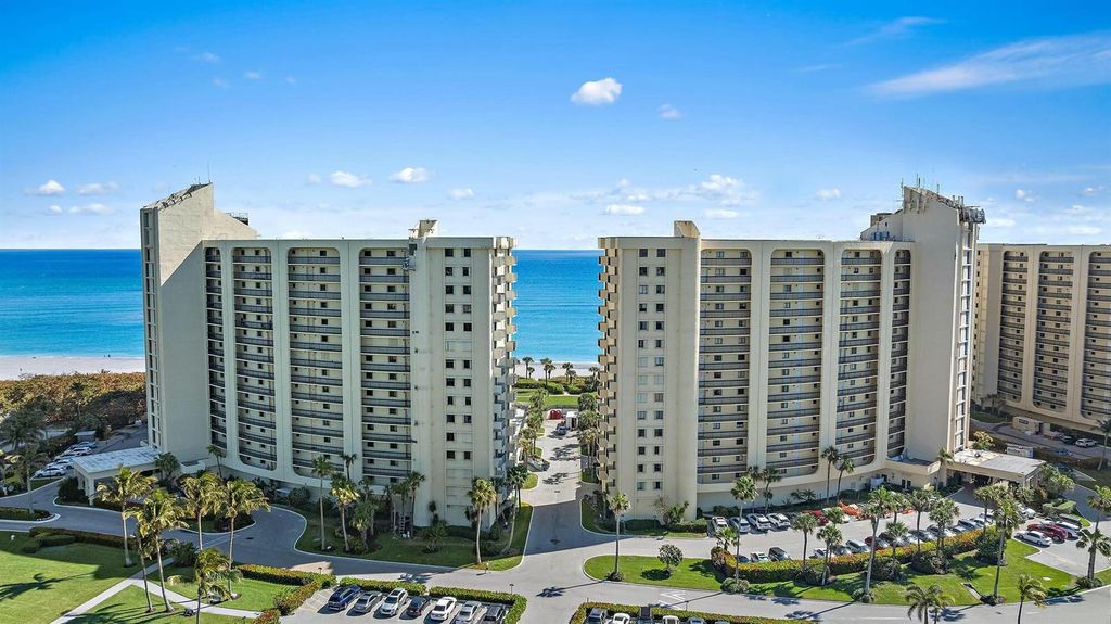 Image 17 of property listing at 400 Ocean Trail Way 1310, Jupiter, FL 33477