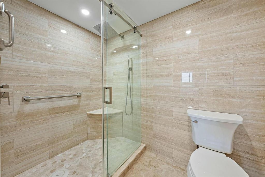 Image 9 of property listing at 400 Ocean Trail Way 1310, Jupiter, FL 33477