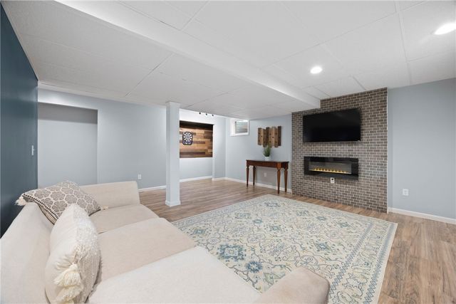 6411 Sunray Crest Drive, Victor, NY 14564