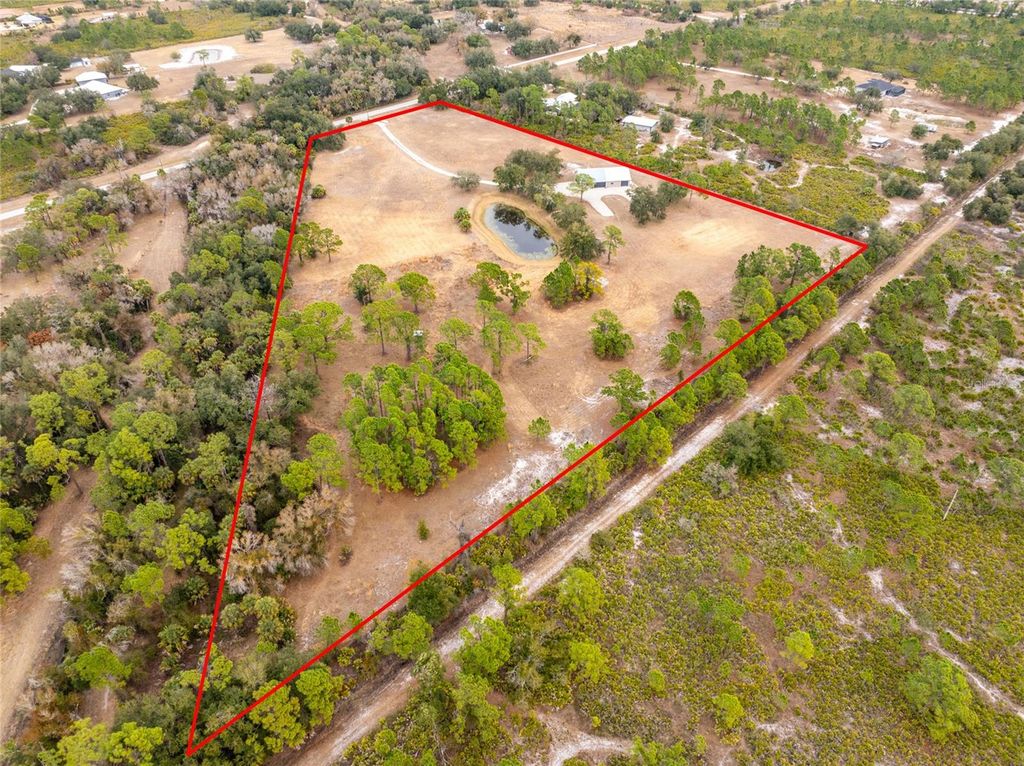 Image 2 of property listing at 17201 PRAIRIE CREEK BOULEVARD, Punta Gorda, FL 33982