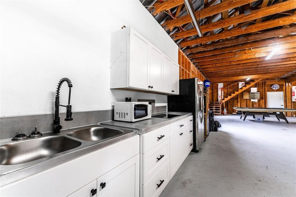 Image 14 of property listing at 17201 PRAIRIE CREEK BOULEVARD, Punta Gorda, FL 33982