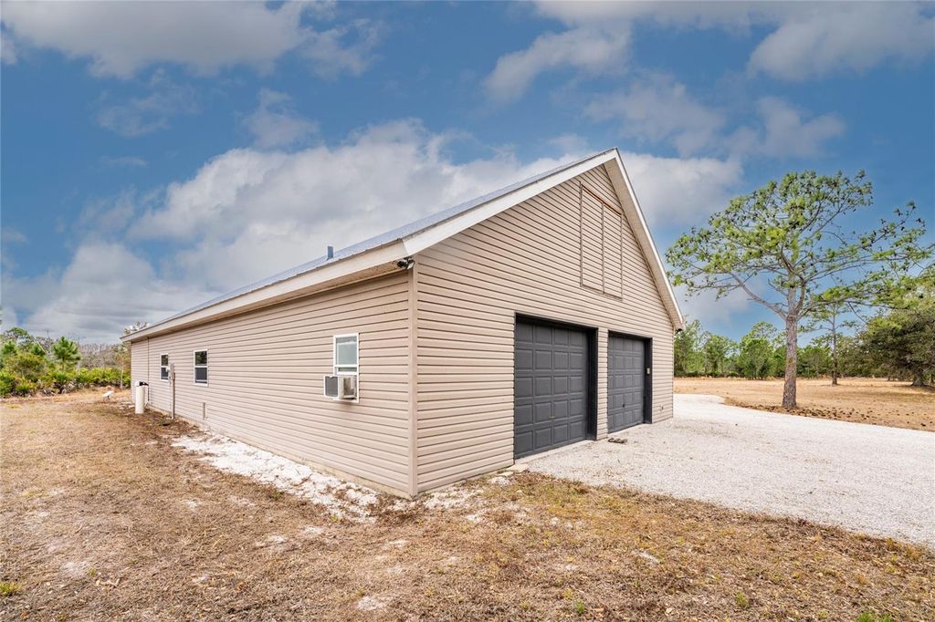 Image 27 of property listing at 17201 PRAIRIE CREEK BOULEVARD, Punta Gorda, FL 33982