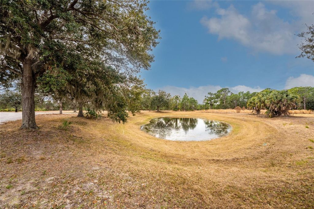 Image 28 of property listing at 17201 PRAIRIE CREEK BOULEVARD, Punta Gorda, FL 33982