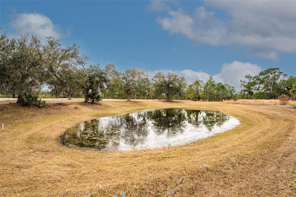 Image 4 of property listing at 17201 PRAIRIE CREEK BOULEVARD, Punta Gorda, FL 33982