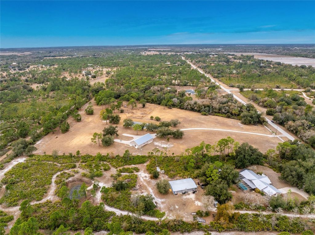 Image 41 of property listing at 17201 PRAIRIE CREEK BOULEVARD, Punta Gorda, FL 33982