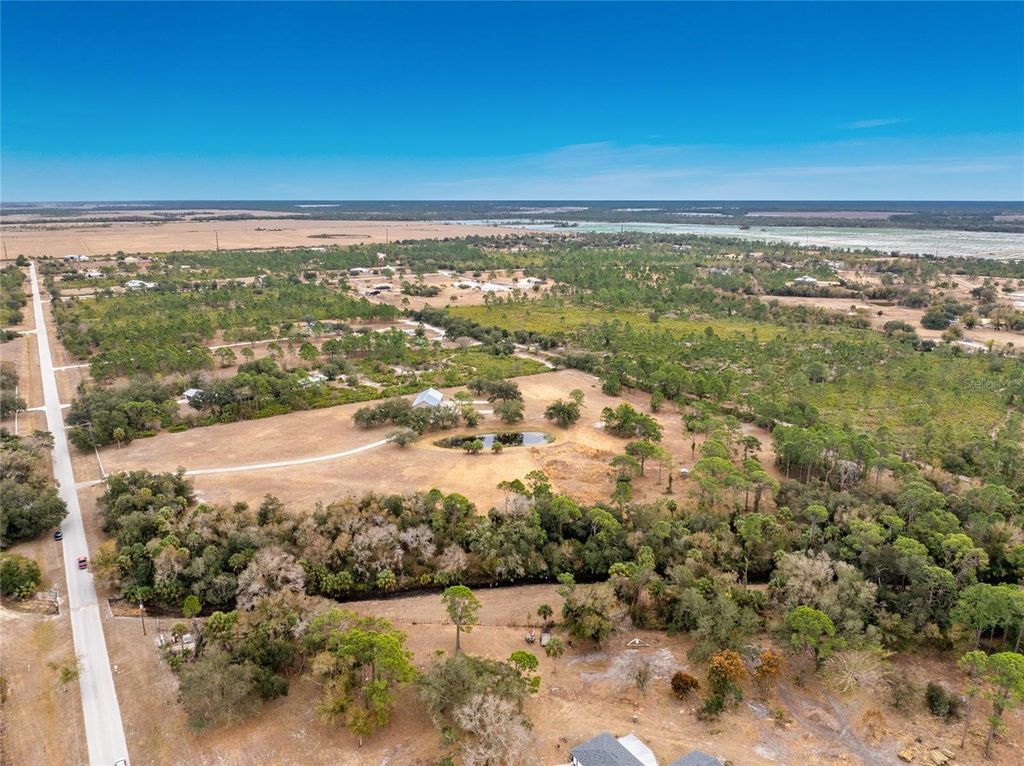 Image 47 of property listing at 17201 PRAIRIE CREEK BOULEVARD, Punta Gorda, FL 33982