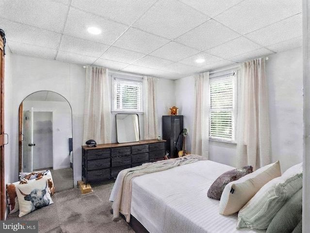 8829 FORT SMALLWOOD RD, Pasadena, MD 21122