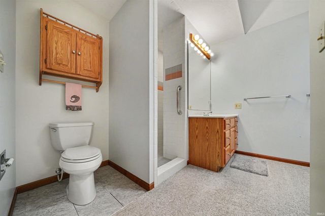 1212 Echo Drive, South Bend, IN 46614