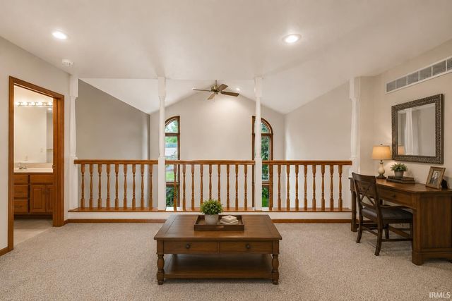 1212 Echo Drive, South Bend, IN 46614