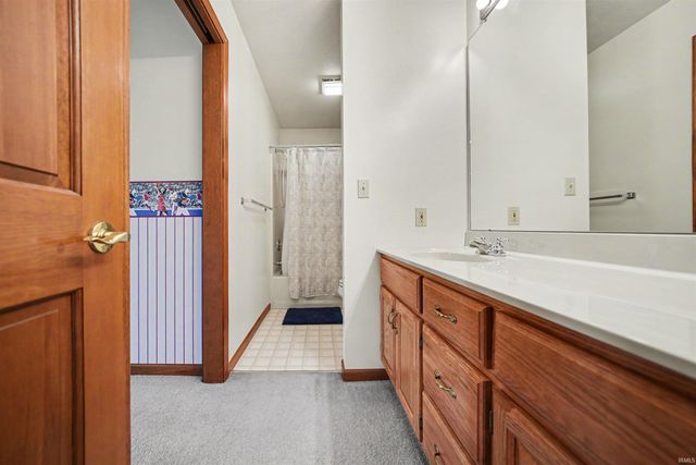 1212 Echo Drive, South Bend, IN 46614