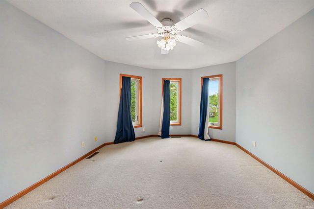 1212 Echo Drive, South Bend, IN 46614
