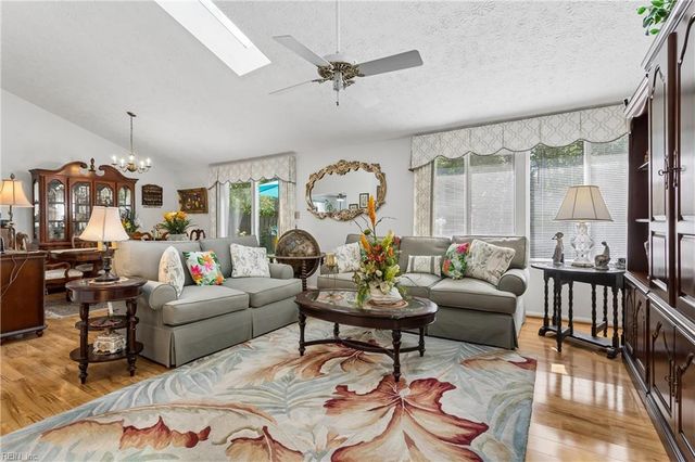 243 Anne DR, Newport News, VA 23601