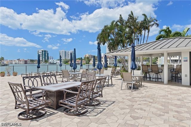 250 Park Shore DR 803, Naples, FL 34103