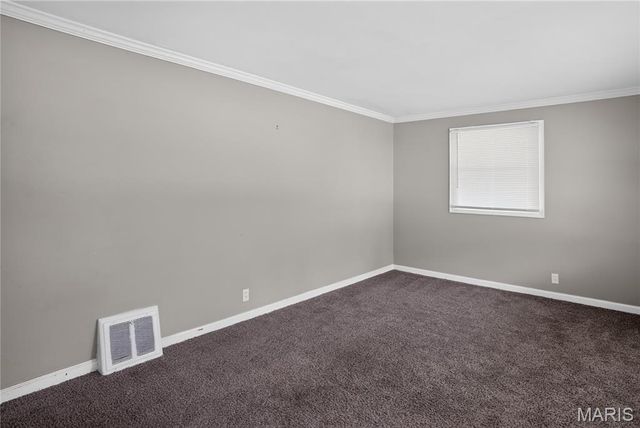 636 Science Hill Drive, St Louis, MO 63137