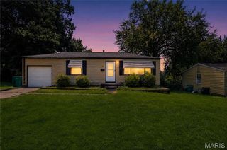 636 Science Hill Drive, St Louis, MO 63137