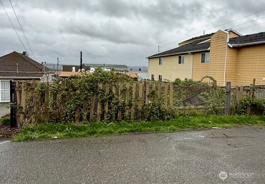 3122 Broadway Avenue, Everett, WA 98201