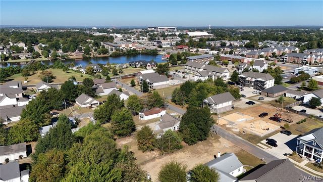 407 17th E, Tuscaloosa, AL 35401