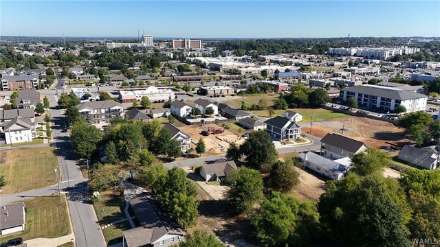 407 17th E, Tuscaloosa, AL 35401