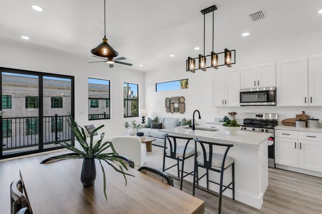 7016 S MASCOTTE STREET, Tampa, FL 33616