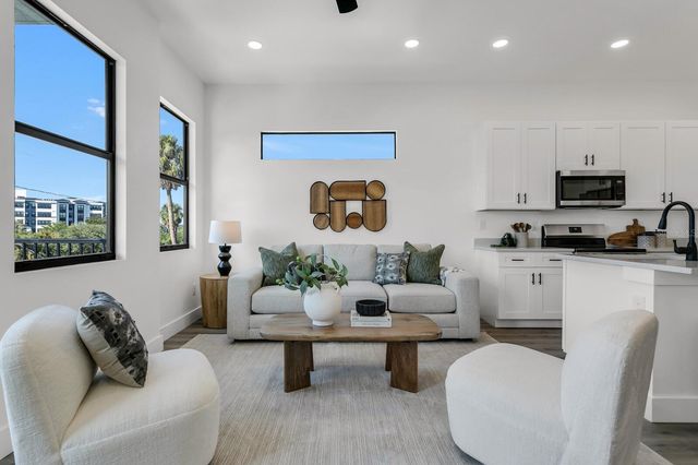 7016 S MASCOTTE STREET, Tampa, FL 33616