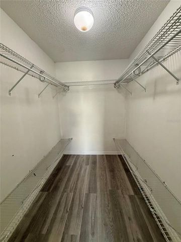 9013 WESTCHESTER CIRCLE 32, Tampa, FL 33604