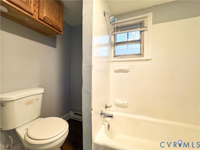 414 St Luke St, Petersburg, VA 23803