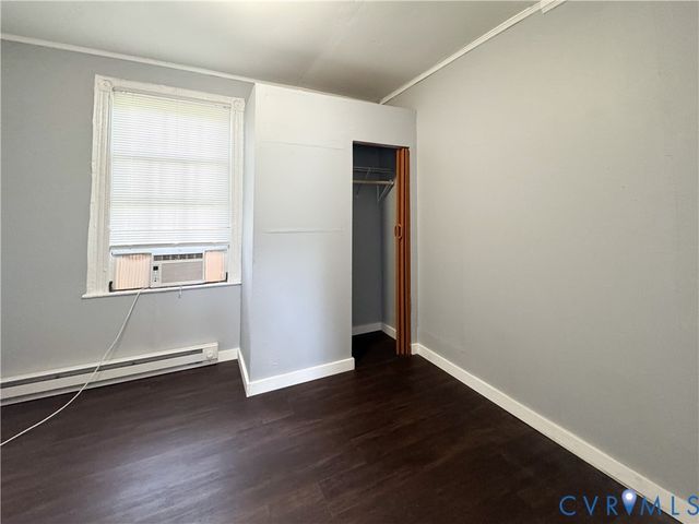 414 St Luke St, Petersburg, VA 23803