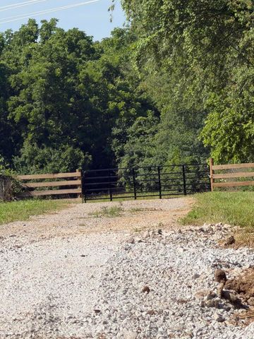 143 Rocky Waters Way, Georgetown, KY 40324