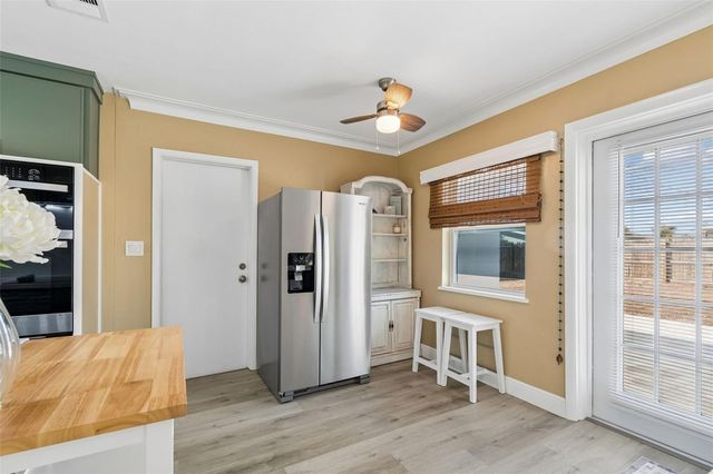 3601 YARDLEY AVENUE N, St Petersburg, FL 33713