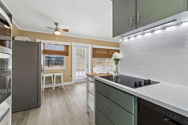 3601 YARDLEY AVENUE N, St Petersburg, FL 33713