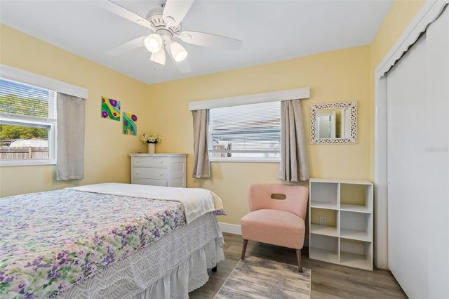 3601 YARDLEY AVENUE N, St Petersburg, FL 33713